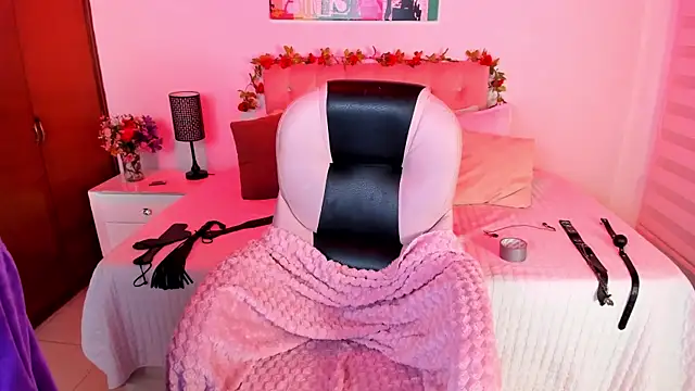 Lucie_Harper's Webcam Show