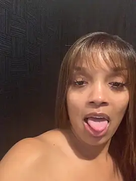 Rakiyahcharms' Webcam Show