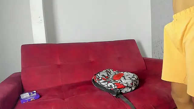 juliann_sexxx18's Webcam Show