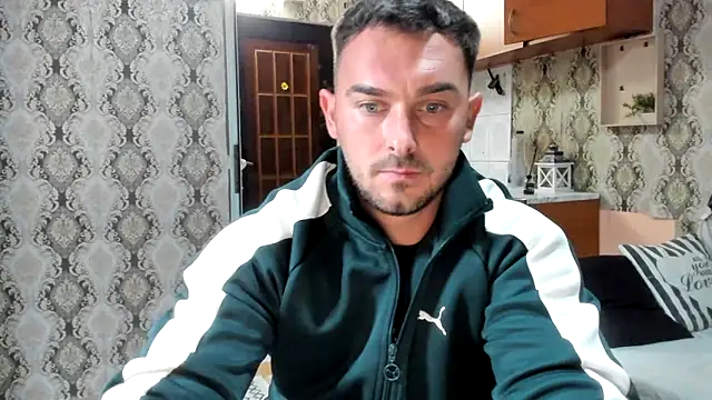 Jonmusclemaster's Webcam Show
