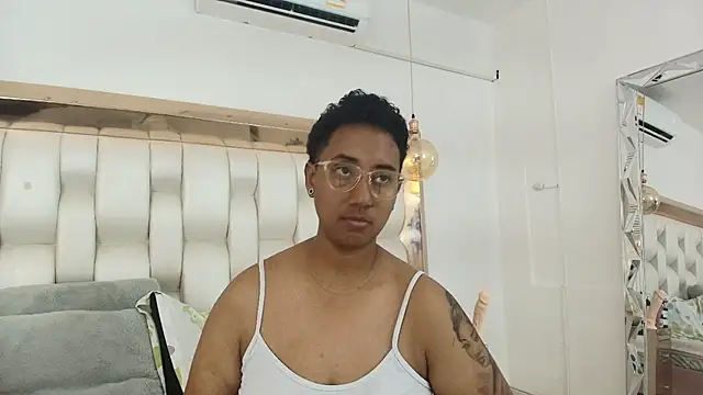 TiffantyAndStacy's Webcam Show
