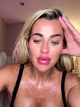 Carmel_Louise's Live Sex Cam Show