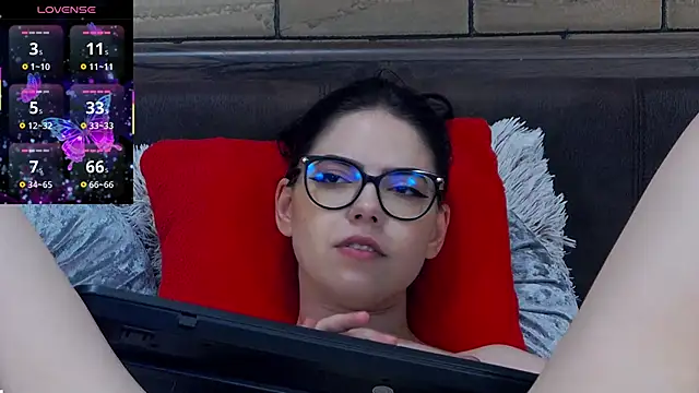 KaylaLewys' Webcam Show