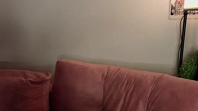 LoveSeekins' Live Sex Cam Show