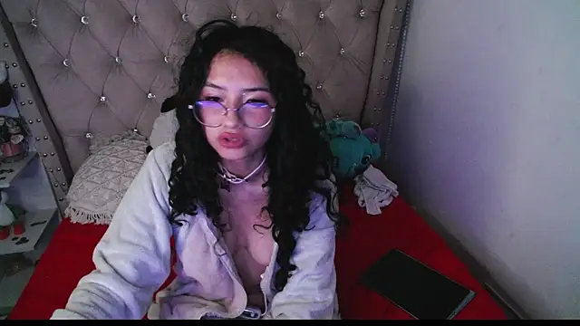 CherieCurl's Webcam Show