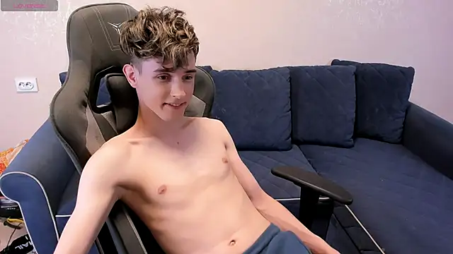 James_Mills' Live Sex Cam Show