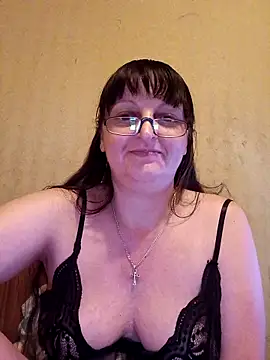 Ketrin42631's Live Sex Cam Show