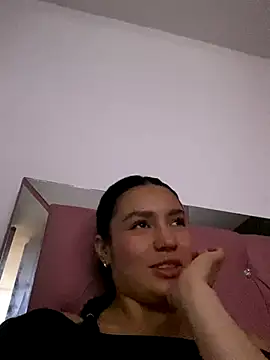 luna_sofia12's Webcam Show