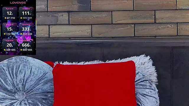 KaylaLewys' Webcam Show