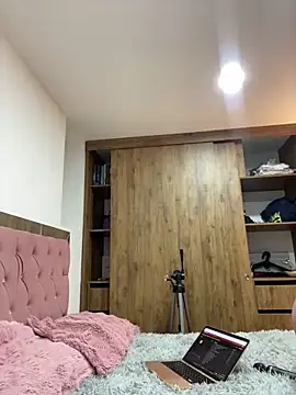 luna_sofia12's Webcam Show
