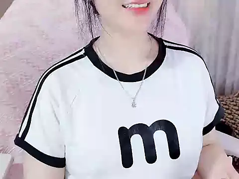 Agnelyn____ Show Webcam