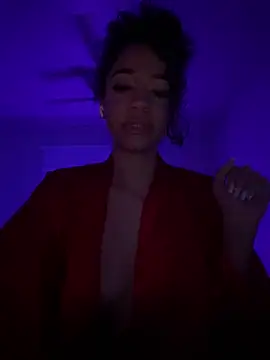 mixedbabygigi's Live Sex Cam Show