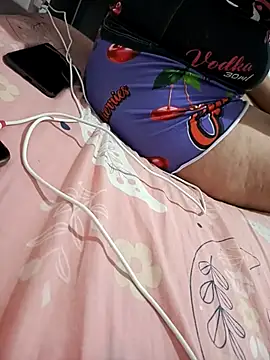 Jimenez083's Webcam Show