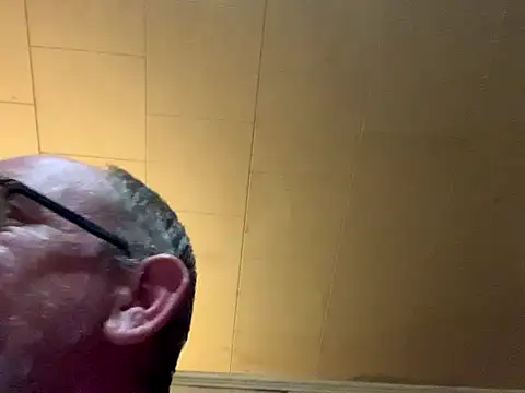 marriedman2112's Live Sex Cam Show