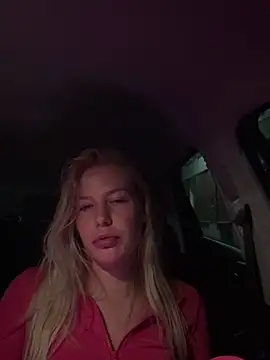 Chloemillerrxx's Live Sex Cam Show
