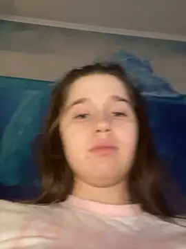 HornyGirlH Show Webcam