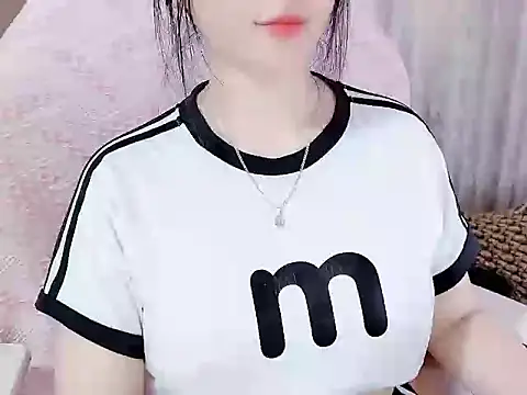 Agnelyn____ Show Webcam
