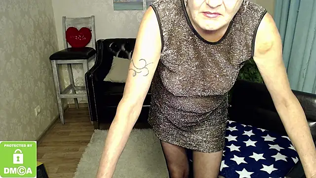 SexyGrandma_'s Webcam Show