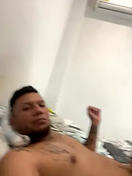 sarith_roger's Webcam Show