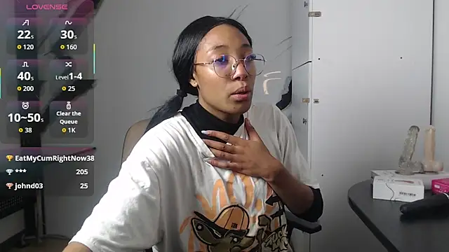 esmeralda-bk's Webcam Show