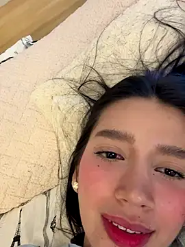 Min_junn's Webcam Show