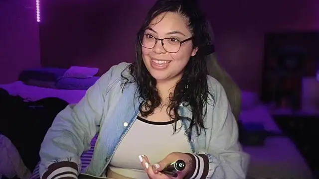 drizzypeach602's Webcam Show
