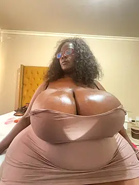 xXXSexyamazon's Live Sex Cam Show