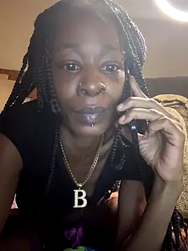 Mariegotcakes25's Webcam Show
