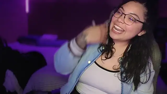 drizzypeach602's Webcam Show