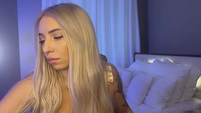 OhMyEmma's Webcam Show
