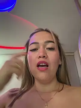 Danielavegax's Webcam Show