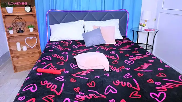 LucieHells' Live Sex Cam Show
