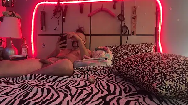 Longdongsilver_323's Live Sex Cam Show