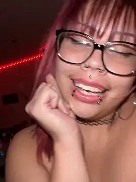 moan4mona's Webcam Show