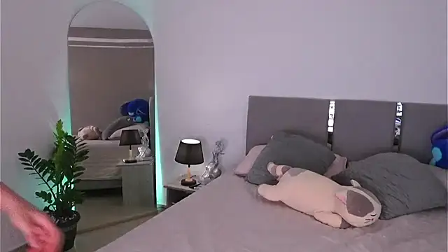 AnnyHizzle's Webcam Show