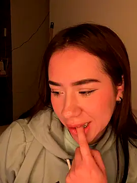 Im_Valen_Cute's Webcam Show