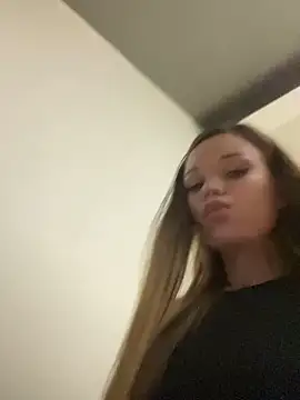 MarilynNova's Live Sex Cam Show