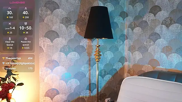 UmaTruewoman's Live Sex Cam Show