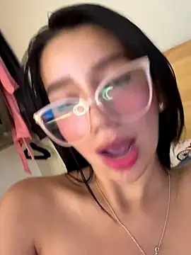 Min_junn's Webcam Show