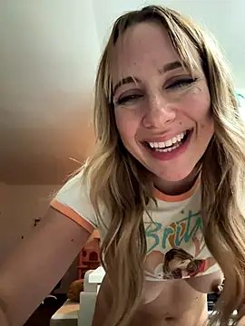 rileylovesyou's Live Sex Cam Show