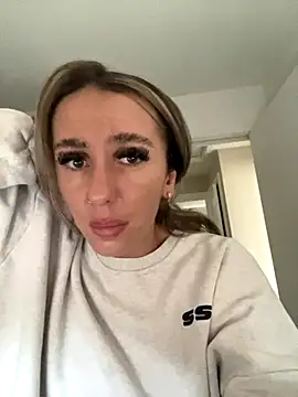 Scotishminx25's Live Sex Cam Show