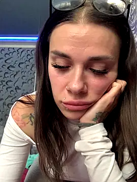 Queen_of_pain's Live Sex Cam Show