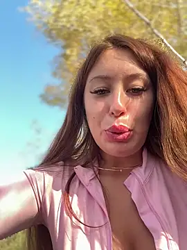 AndreaMood's Live Sex Cam Show