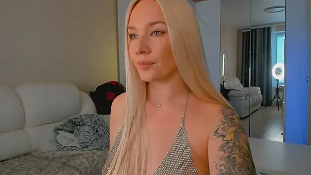 1AlexaGoddess3's Webcam Show