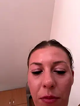 ZayaRose's Live Sex Cam Show