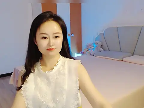 Bella-888888's Webcam Show