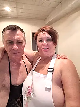 _lady_red_'s Webcam Show