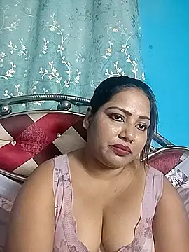 hornypriya696's Webcam Show