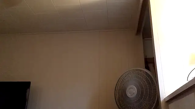wetnwildforyou's Webcam Show