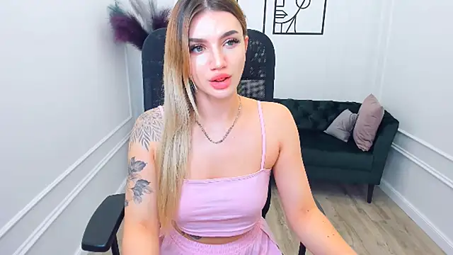 SelenaeMoore's Webcam Show